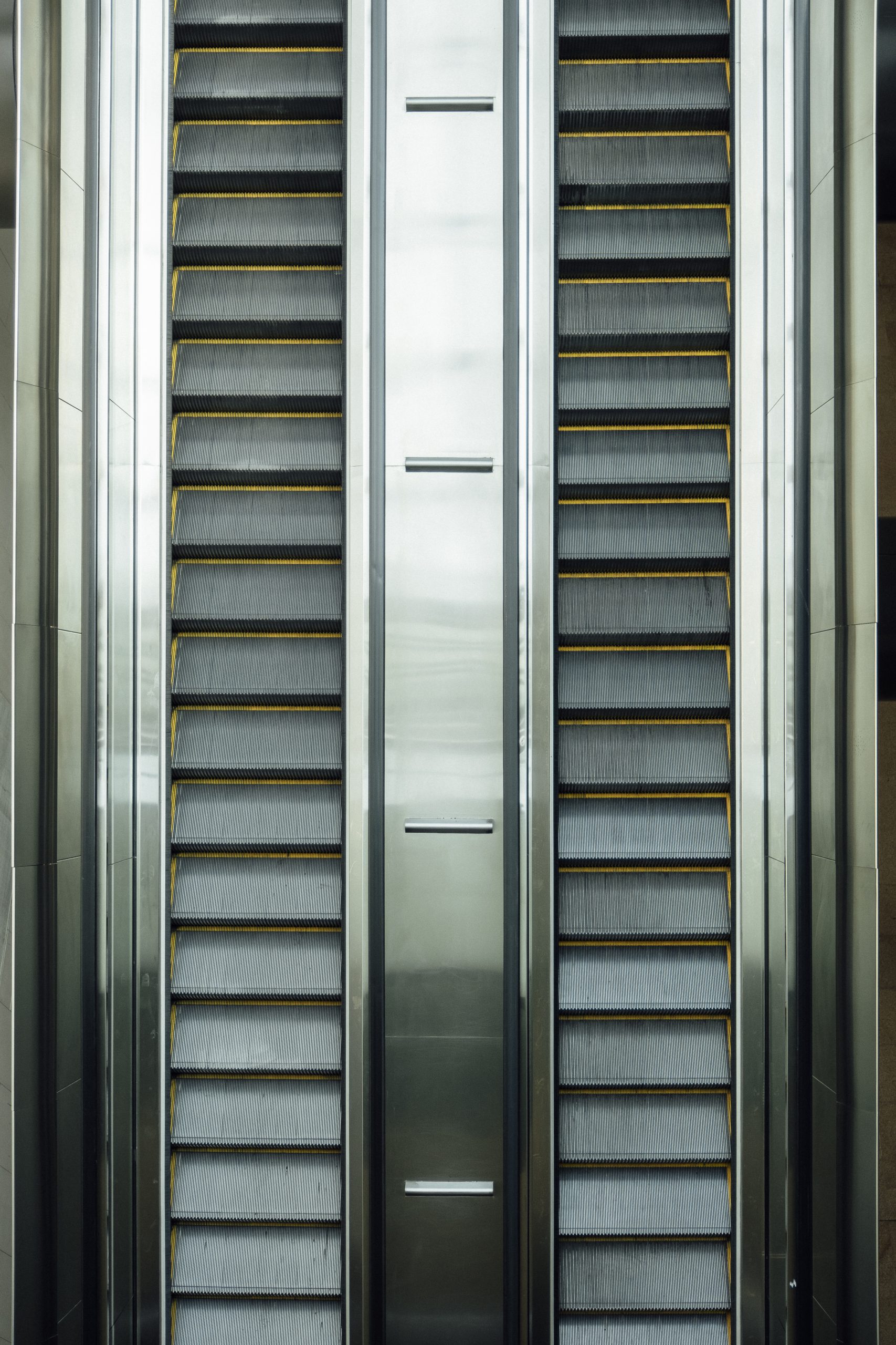 escalator top view